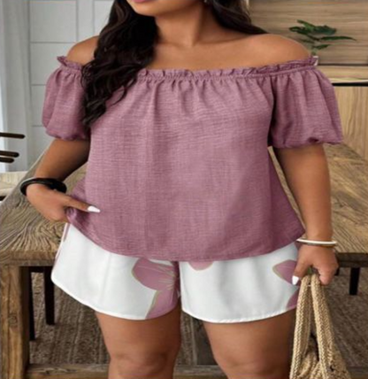 Plus Size Off-Shoulder Blouse & Floral Print Shorts Set